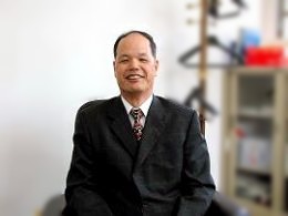 製図用紙屋 社長の顔